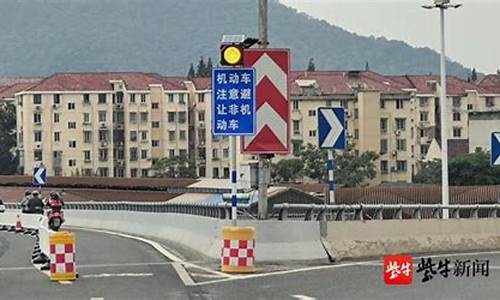 经五立交二手车,五一路二手车市场